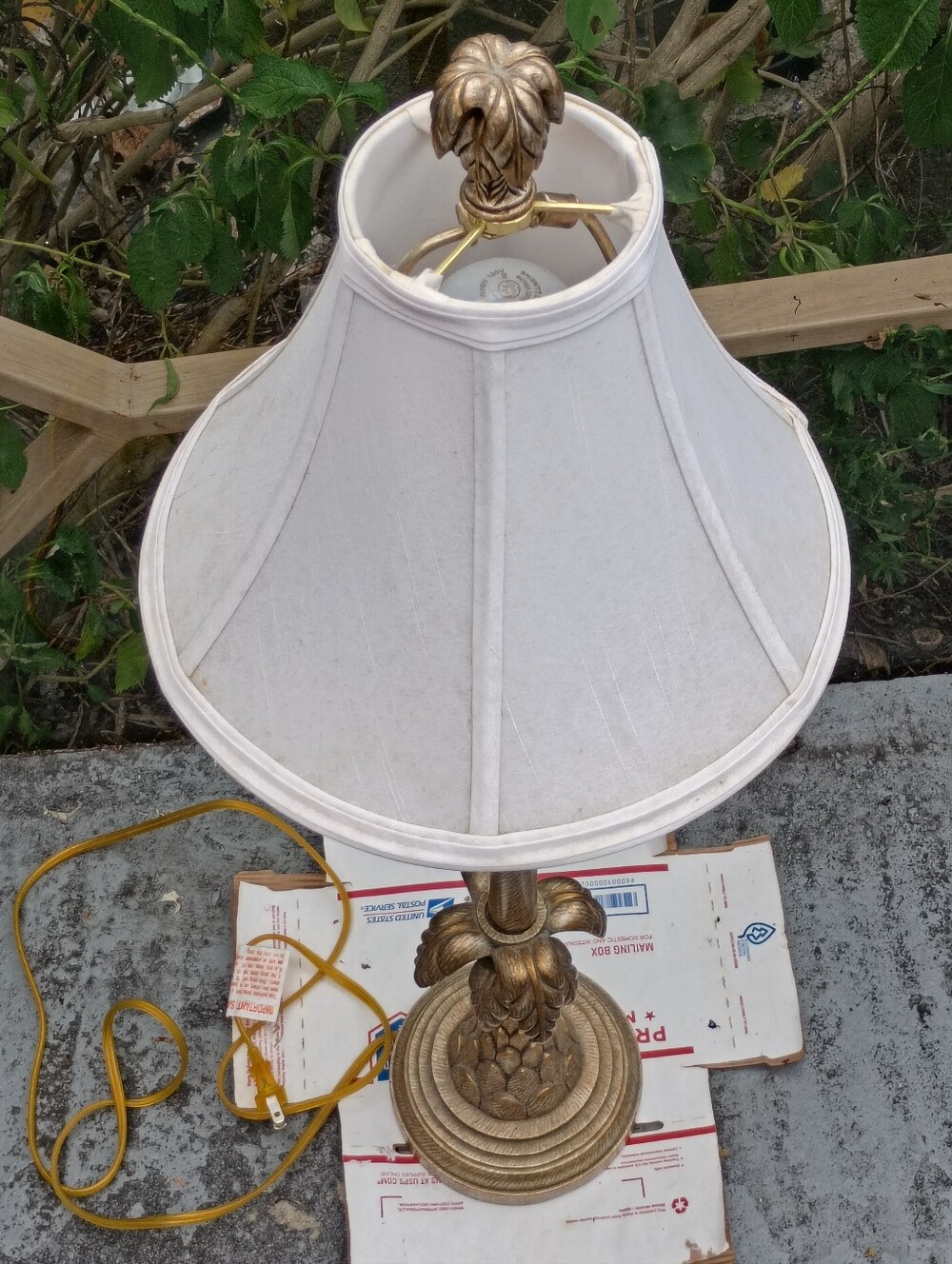 Elegant Cream Fabric Table Lamp with Ornate Gold Base - Home Accents
